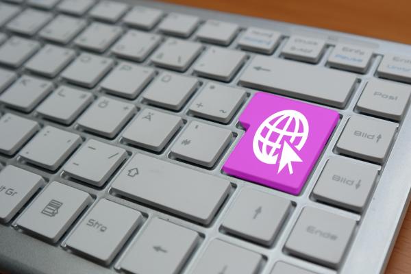 return-key-142413_1920.jpg