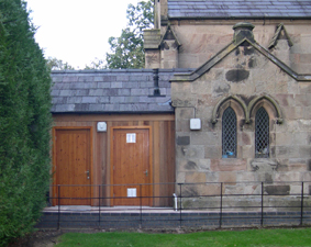 Doddington, St John the Evangelist (loos)